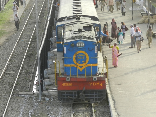 LP of Tanakpur Kasganj passenger hands over the token at Kasganj (Santulan Mahanta)