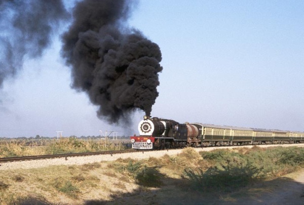 HGS on the return trip from Mirpur Khas