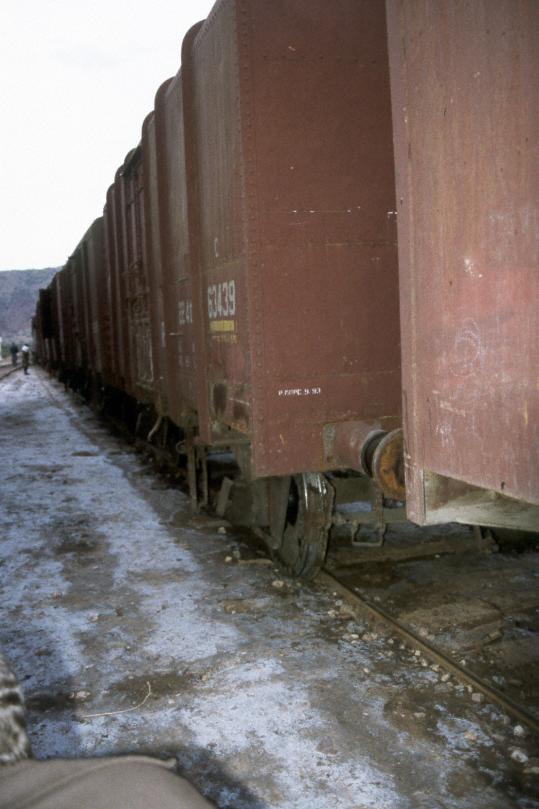 Khewra station, derailment