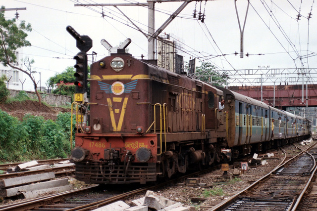 ratlam_wdm2a_17486.jpg