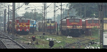 Saranda Forests, Blue Hills, Iron Ore, Monsoon Magic and a Jan Shatabdi!