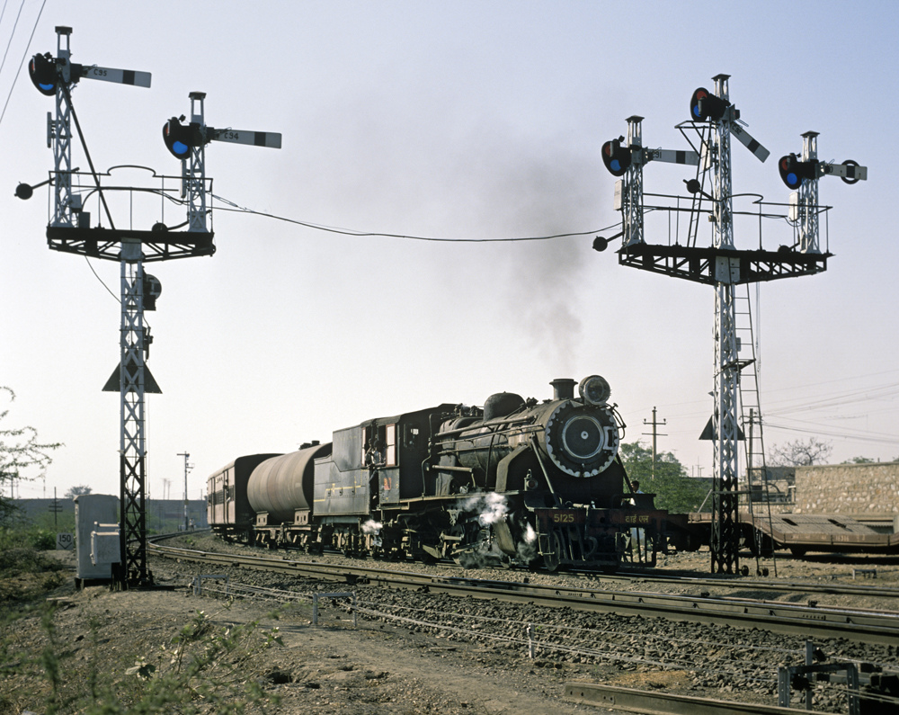 Metre gauge YL at Jaipur