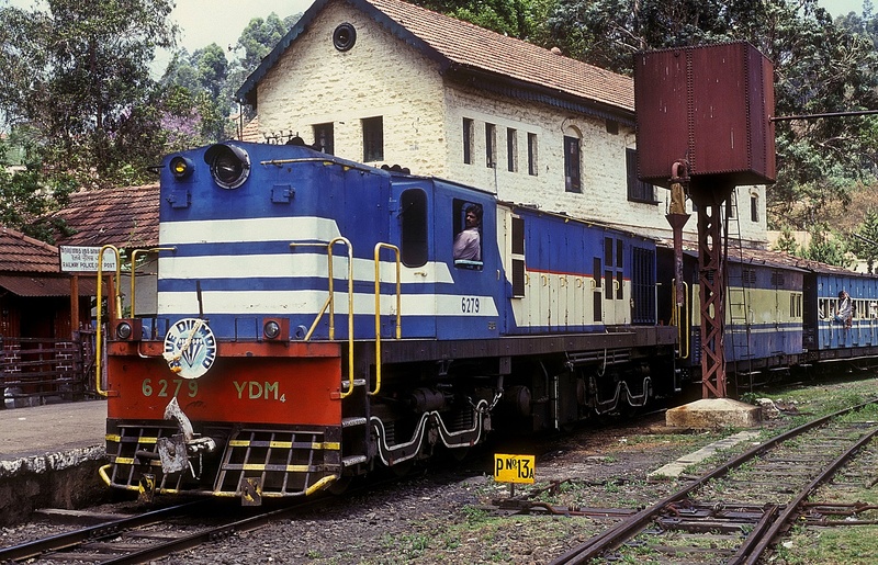 YDM-4 6279   at Coonoor 