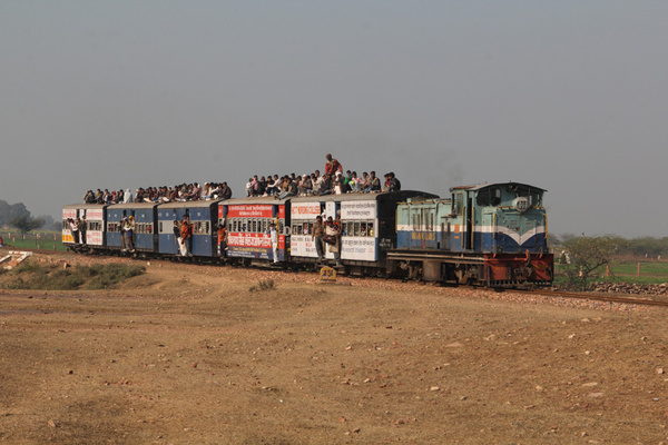 INDIA 517 (ZDM-5) Nurpura 22-01-13 (52180 0720 Sirmuttra - Dhaulpur) v2r