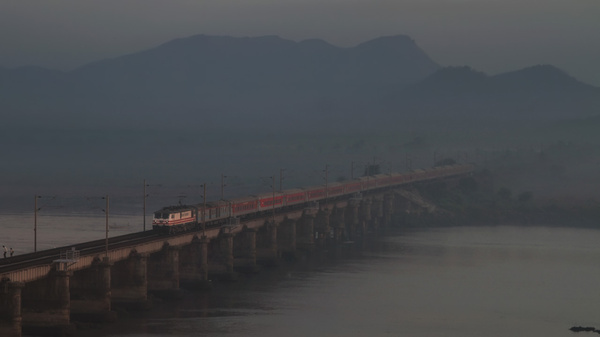 Roni's India Trip Pt 10 : Mumbai