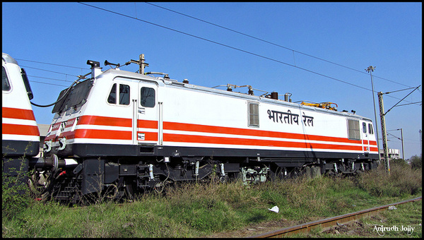 8531619770_db500dcd65_z