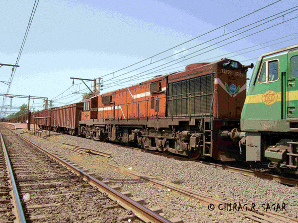Dead VATVA WDG3A # 13292 + TKD WAG9 # 31184 pulls loaded freight (BCNA) train waithing for starter at BSR (vasai road) (chirag s