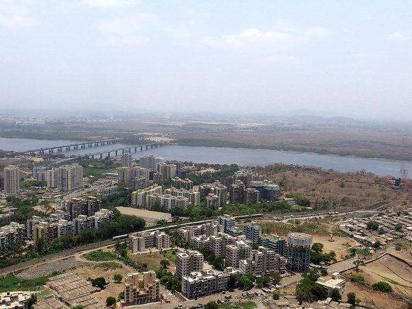 Parsik Hill 19th May 2013 046 ES