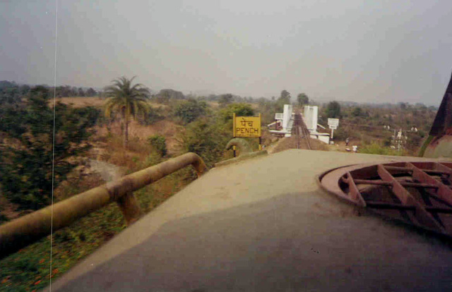 Nainpur_MndlaFort.jpg