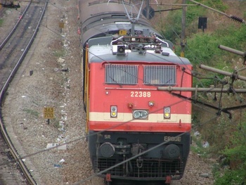 Shatabdi2.jpg