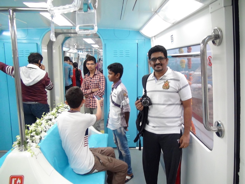 Inside view of Mono Rail. Each and every person travelling onboard were clicking pics and videos all the time. It was a electrif