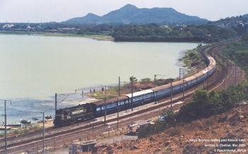 vaigai_exp_kolavai_lake_chennai_Mar03.jpg