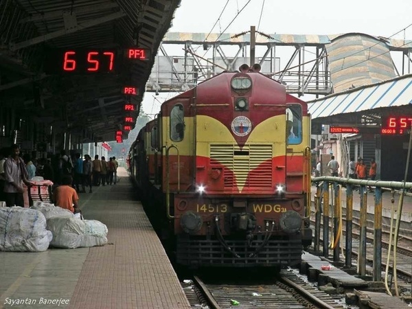 Baldie from Vishakhapatnam entering Rourkela Jn with Koraput-Rourkela Express.. (Sayantan Banerjee)