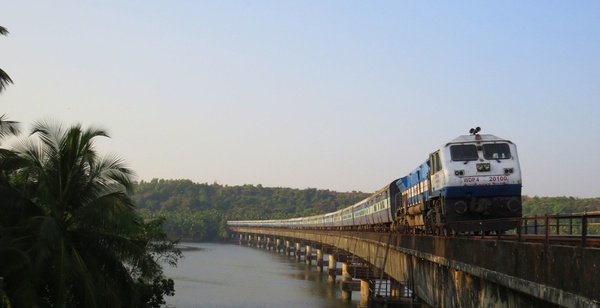 Honnavar - A true railfan paradise!
