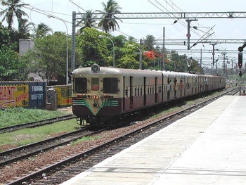 Chennai_MG_EMU_at_MBM