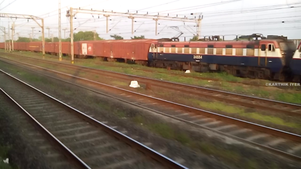 vlcsnap-2015-03-11-11h04m30s990