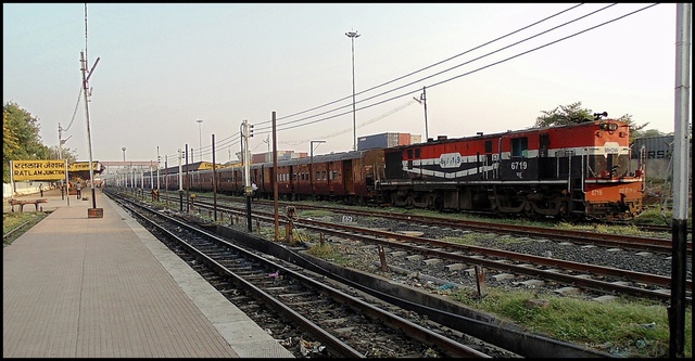 Lost in Memories MHOW YDM 4 # 6719 Standing at Ratlam Junction's Platform No 1 Ready to depart for MHOW the Train No was 09392