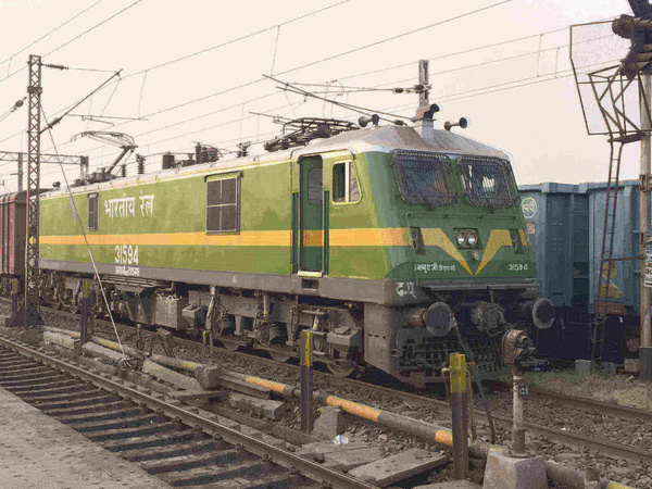 WAG9 #31594 at Asansol. (Shanku Niyogi)