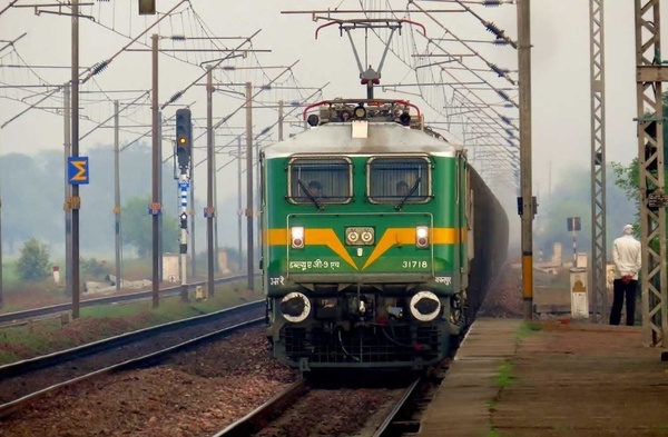 IMG_0384_PES_20160907 (1600x884)