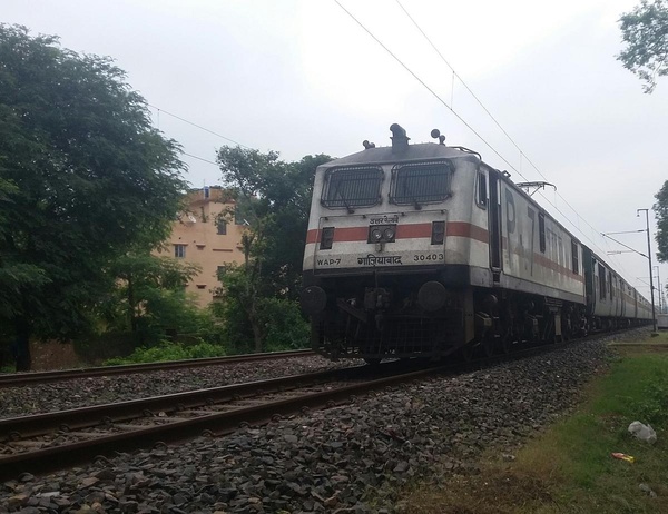 2016072210285322488225153212403