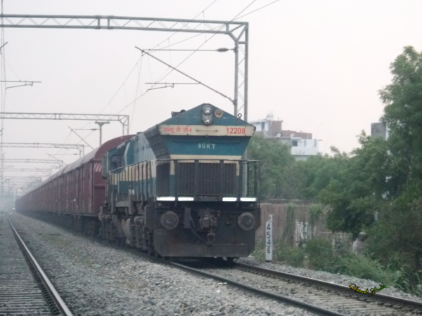 PicsArt_06-20-09.04.10