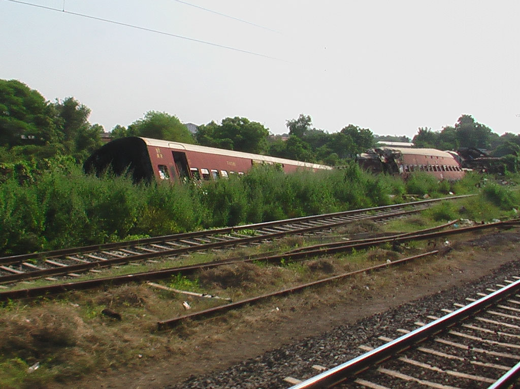 Sabarmati_accident_site.jpg