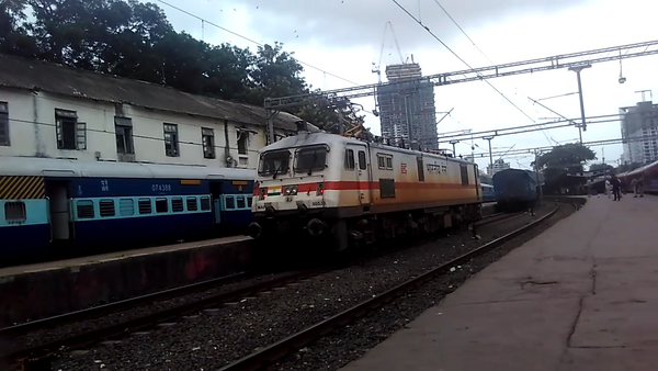 Screenshot_2017-08-04-00-03-36-778_com.miui.videoplayer