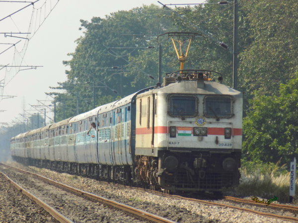 PicsArt_09-27-11.23.46