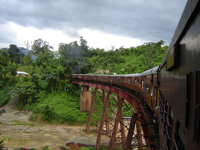 Mahur Crossing.jpg