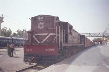 7 MG Passenger at  Suratgarh heading to Hanumangarh on extreem left is out train.JPG