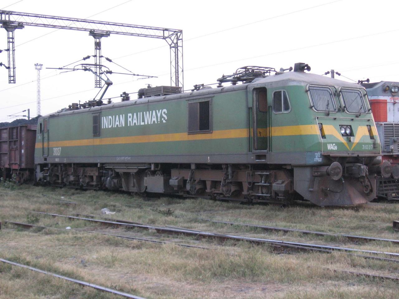 21 WAG9 at TKD the most beautiful loco.jpg