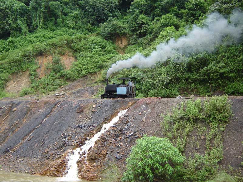 David negotiates the waterfall.jpg