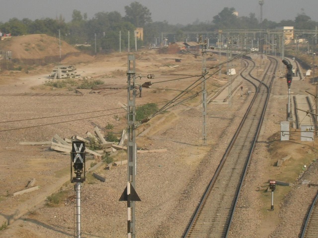 Agra Fort Stn.JPG