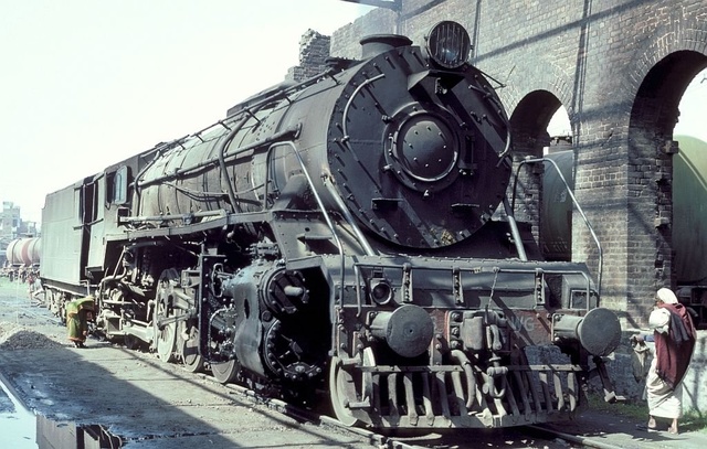 WG #10106 is stabled in the old broad gauge shed at Patna Junction ...