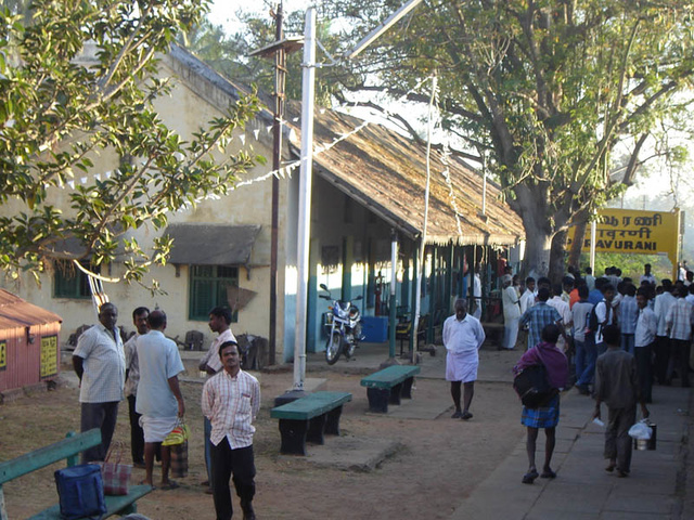 A typical early morning scene between Tirutturaipundi and Karaikkudi - station buildings are at the end of the platform