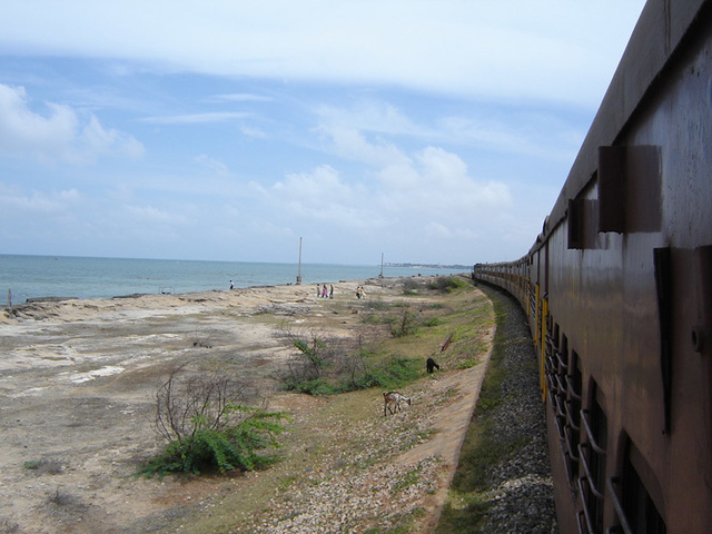 6701 Express approaches the Pamban Channel