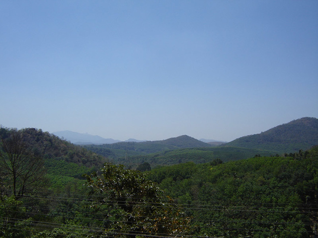 Looking south from the Sengottai Gap