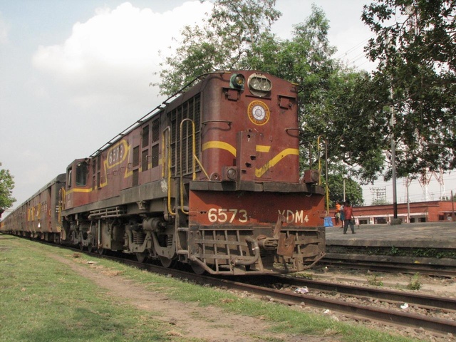 YDM4-6573 DN Barsoi Katihar Passenger