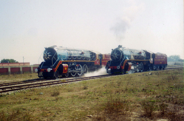 WP7161 and WP7200 at Rewari