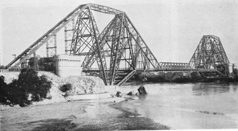 View of Lansdowne Bridge