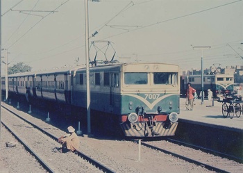 Peshawar - Quetta 'Quetta Express' hauled by 25 kV class BCU-30 loco, 1988.