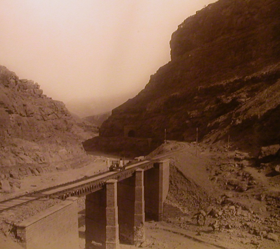 Quetta Bridge, Bolan Pass line, 1890. Photo by William Edge.