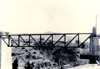 Unidentified Bridges 051